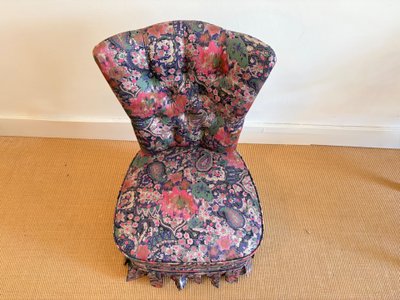 CHAUFFEUSE TISSU FLEURI DE STYLE NAPOLÉON III