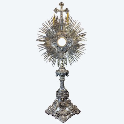 Imponente ostensorio in argento dorato - XIX secolo