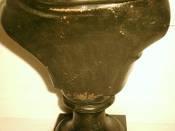 Busto firmato Lavergne