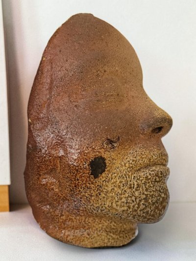 Sandstone sculpture by Gérard Bignolais (1937-2007)