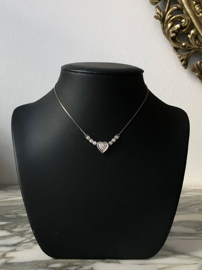 Collier coeur en or blanc 18K et diamants