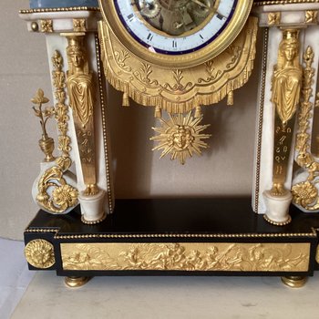 Orologio con data Luigi XVI firmato