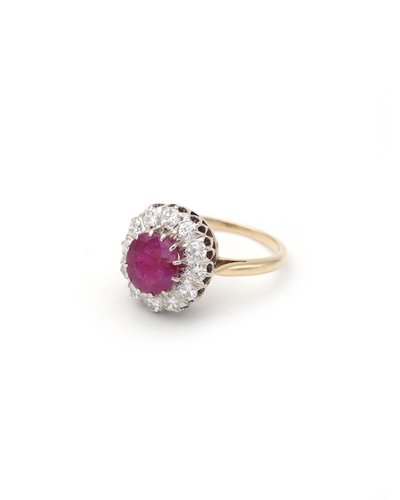 Daisy-Ring mit einem 2,10 ct Rubin in 18 Karat Weißgold