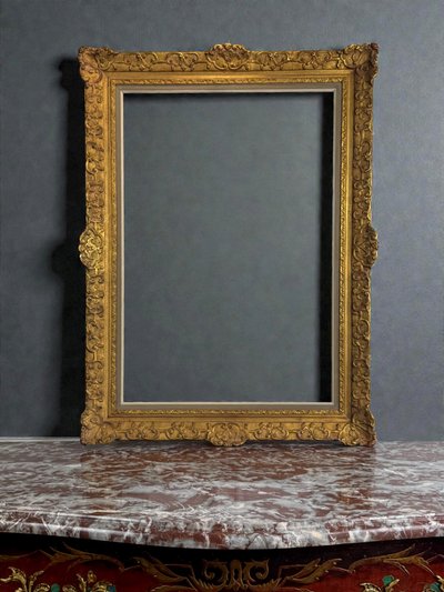 Antique Louis XV style frame in wood and gilded stucco for painting, 74 cm x 51 cm