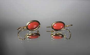 Orecchini di corallo
