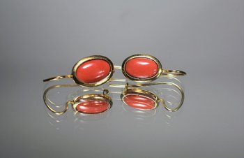 Orecchini di corallo