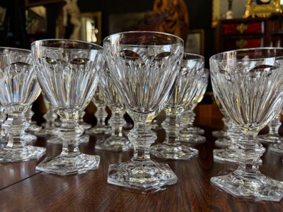 BACCARAT - MODELLO HARCOURT 1841 - SET DI 48 BICCHIERI DI CRISTALLO PER 12 PERSONE