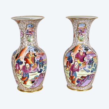 Paire de Vases en Porcelaine de Chine – Début XXe