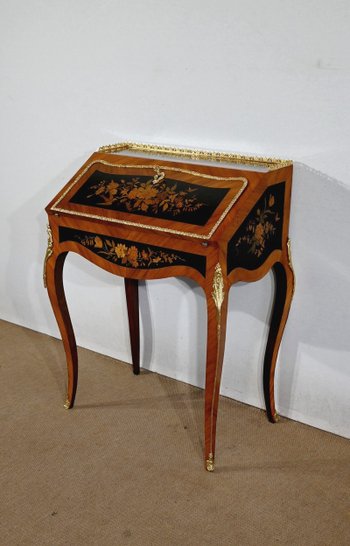 Bureau de Dame en Bois Précieux, style Louis XV, époque Napoléon III – 2ème moitié du XIXe