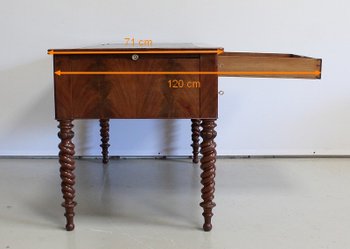 Flacher Mahagoni-Schreibtisch, Restaurationszeit – Anfang des 19. Jahrhunderts