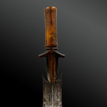 Short Sword called "Ntsakh" or "Fa" - Fang culture, Gabon - First half of the 20th century