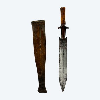 Short Sword called "Ntsakh" or "Fa" - Fang culture, Gabon - First half of the 20th century