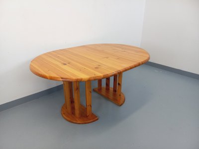 Table à manger ronde scandinave vintage style Rainer Daumiller en pin des années 60 70 avec rallonge