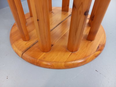 Table à manger ronde scandinave vintage style Rainer Daumiller en pin des années 60 70 avec rallonge