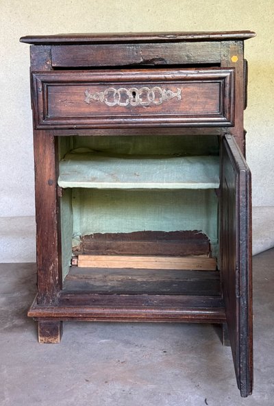 Antique jam maker