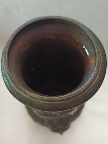 Pair of electroplated bases