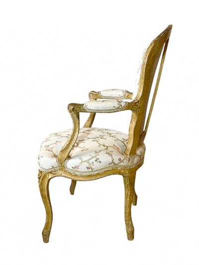 SUITE DE QUATRE FAUTEUILS D’ÉPOQUE LOUIS XV. MILIEU DU XVIIIE SIÈCLE.