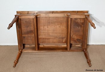 Bureau en Noyer massif, style Louis XVI – 1920