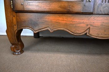 Buffet Régional en Chêne clair, style Louis XV – Milieu XIXe