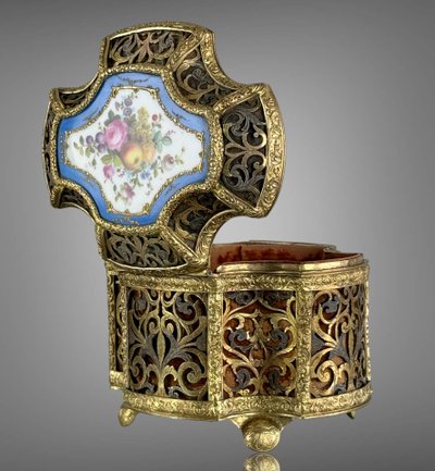 NAPOLEONE III CASSA TRAFORATA IN BRONZO DORATO/ARGENTO CON PLACCA DI SÈVRES