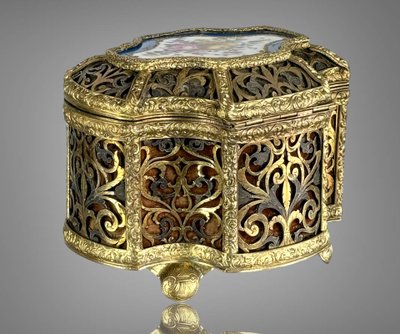 NAPOLEONE III CASSA TRAFORATA IN BRONZO DORATO/ARGENTO CON PLACCA DI SÈVRES