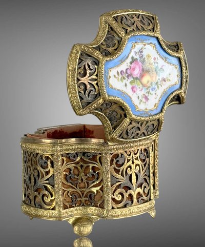 NAPOLEONE III CASSA TRAFORATA IN BRONZO DORATO/ARGENTO CON PLACCA DI SÈVRES