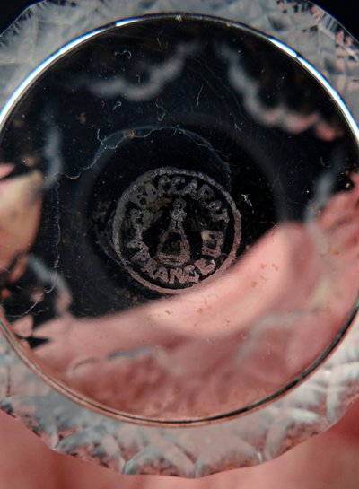 Baccarat série de 9 gobelets modèle Richelieu en cristal pointe de diamant