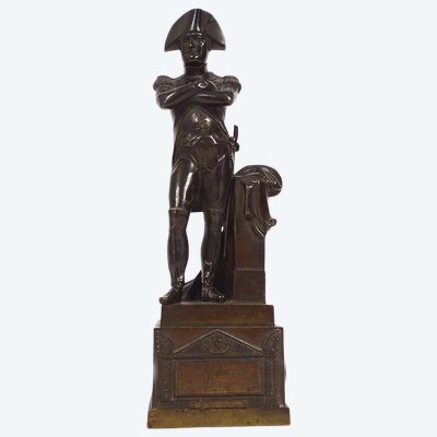 Statuette sculpture bronze Empereur Napoléon Ier bicorne 29cm XIXème siècle