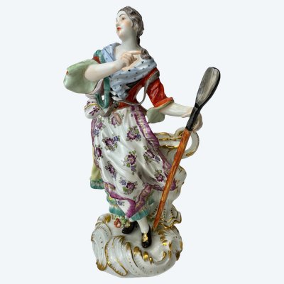 Meissen - Figure en porcelaine représentant une bergère dansant