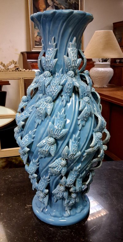 Large baluster-shaped ceramic vase from Maises, glazed in turquoise blue with a floral relief design