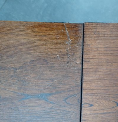 Set di due comodini, una coppia di tavolini da notte, mobili modulari che possono essere utilizzati come tavolino da caffè, credenza o cassettiera.