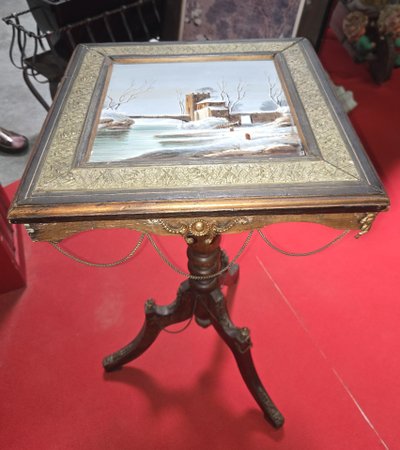 Table guéridon Napoléon III à plateau peint sur porcelaine