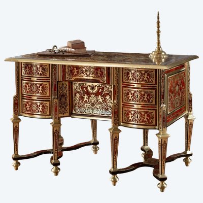 Bureau Mazarin en marqueterie Boulle