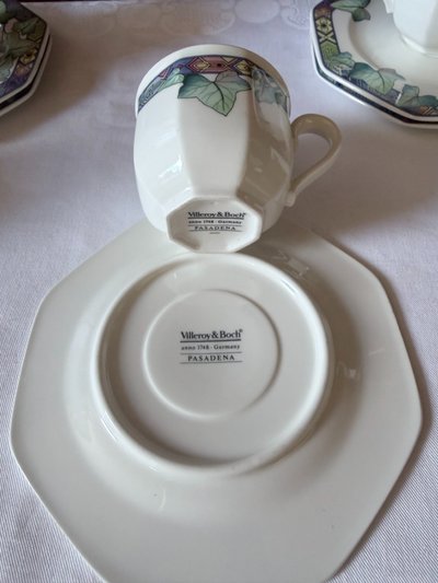 Set di 6 tazze da caffè con piattini in porcellana Villeroy & Boch – modello “Pasadena”