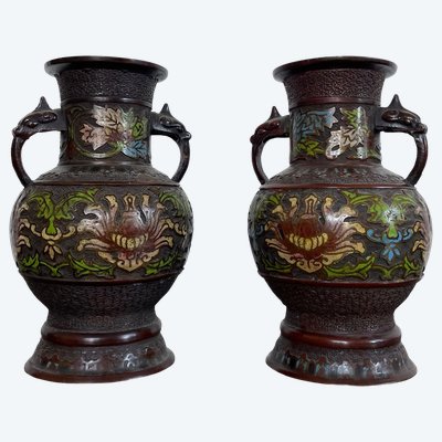 Paire De Vases Cloisonné En Bronze