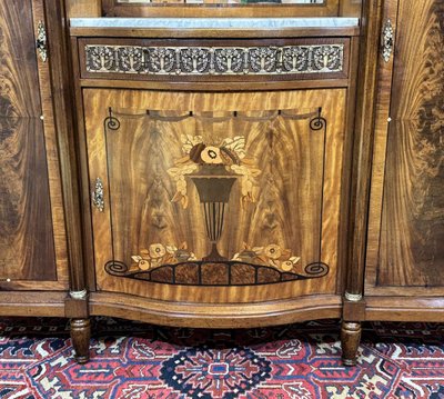 Credenza in stile Art Déco in mogano, rovere e piano in marmo.