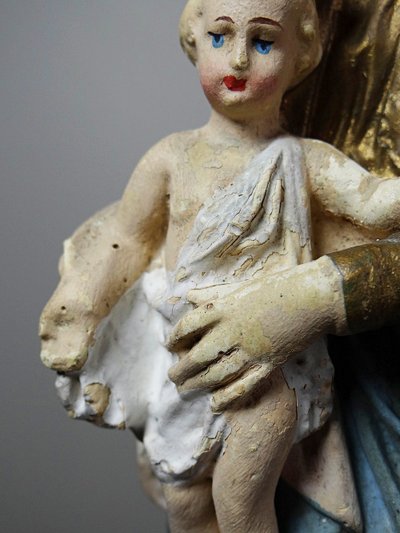 Statue religieuse Notre-Dame des Victoires en plâtre polychrome, début XXe