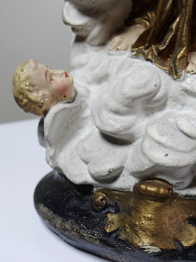 Statue religieuse Notre-Dame des Victoires en plâtre polychrome, début XXe