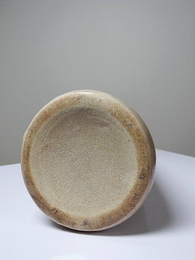 Vase conique Art Déco en faïence craquelée beige, vers 1930-1950