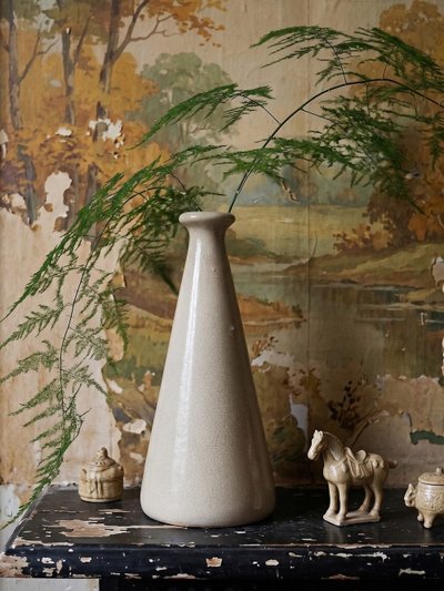 Vase conique Art Déco en faïence craquelée beige, vers 1930-1950