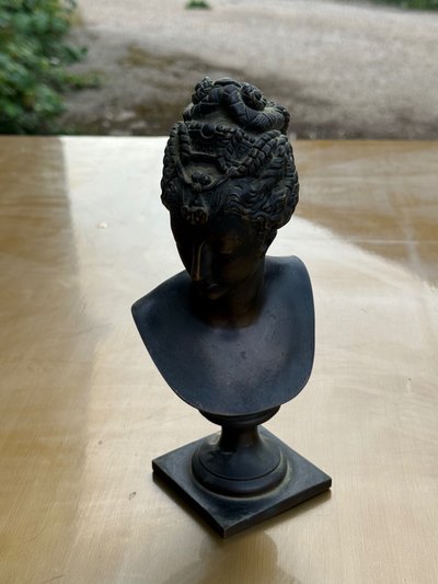 Buste de Diane d’après Jean Goujon