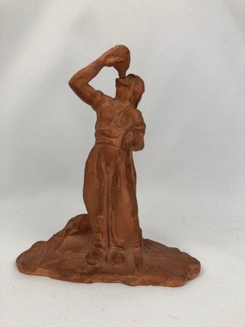 Scultura in terracotta "Pastore basco".
