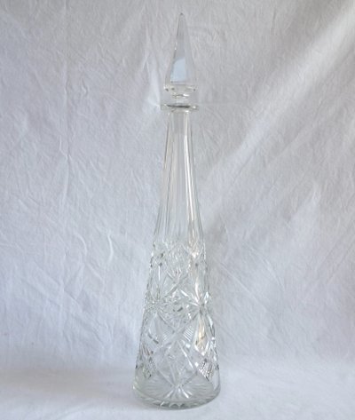 Lagny pattern cut crystal Rhine wine decanter by Baccarat - 42cm
