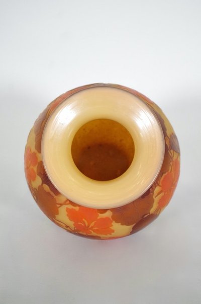 Émile Gallé, Vaso con capucine, 1900 circa