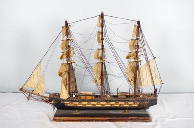 Maquette de frégate espagnole du XVIIIe siècle – vers 1970