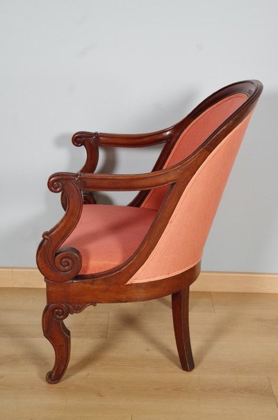Paire de fauteuils Restauration en acajou à dossiers gondole – vers 1815