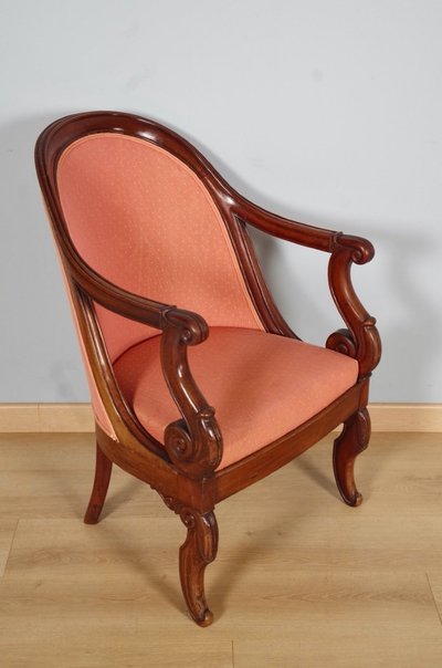 Paire de fauteuils Restauration en acajou à dossiers gondole – vers 1815
