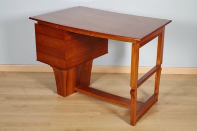 Bureau Art déco en noyer plaqué, vers 1930