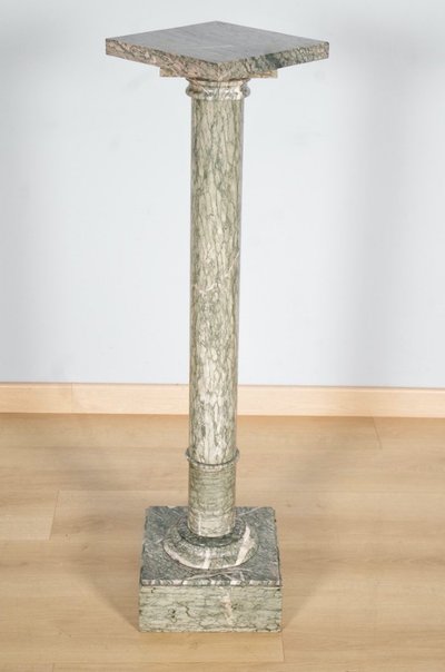 Green Campan marble column with a rotating top, circa 1880