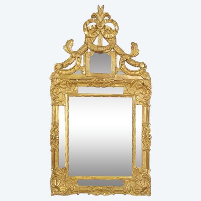 Miroir à parecloses Régence en bois doré, XVIIIe siècle